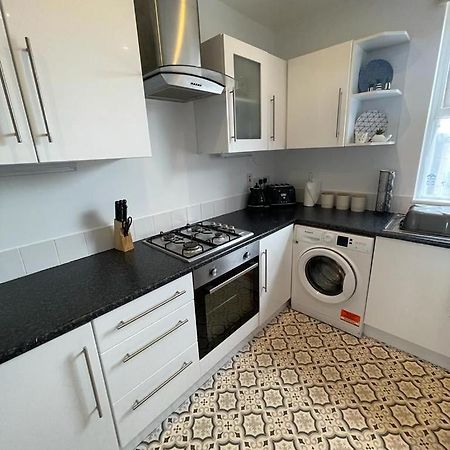 טיווין Cosy Seaview Apartment מראה חיצוני תמונה
